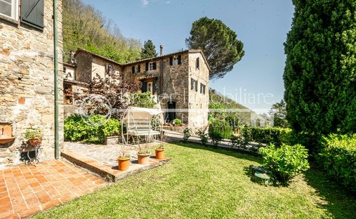 Villa in Historic Center, Lucca, Tuscany 1