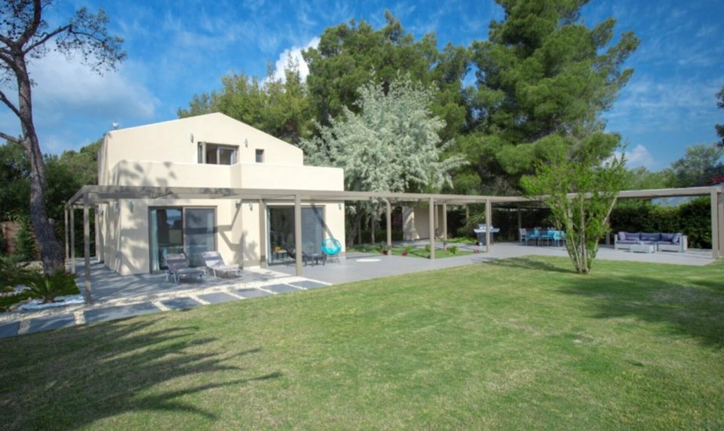 Vil In Vourvourou, Decentralized Administration Of Macedonia And Thrace