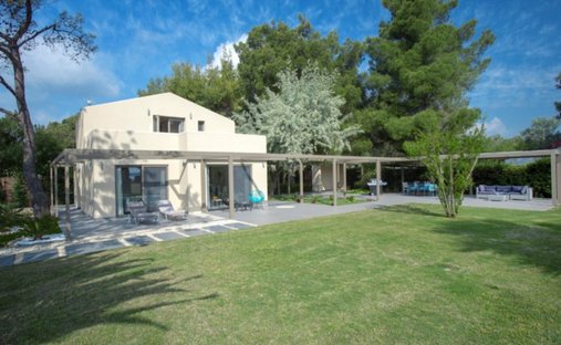 Villa in Kassandra, Macedonia and Thrace, Greece 1