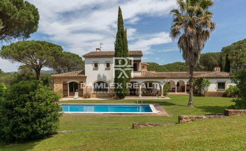 Casa en Santa Cristina de Aro, Cataluña, España 1