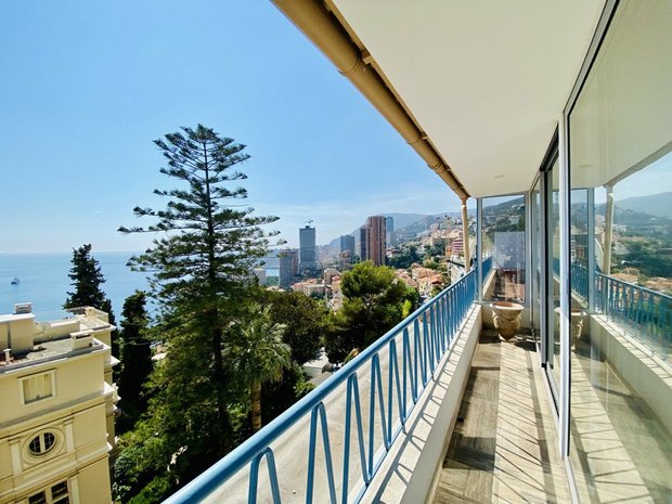 Apartamento en Roquebrune-Cap-Martin, Provenza-Alpes-Costa Azul, Francia 1