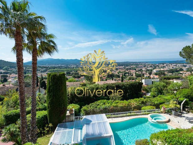 Luxury villas with office for sale in Six-Fours-les-Plages, Provence ...