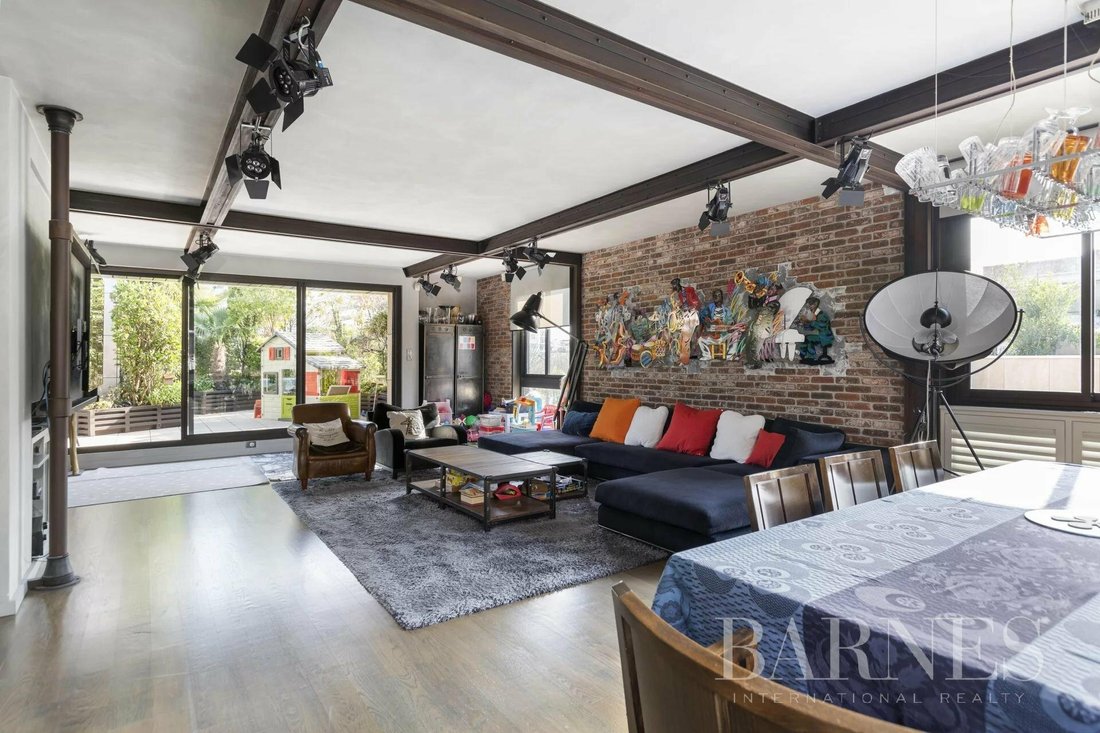 Apartment in Levallois-Perret, Île-de-France, France 1 - 11960604