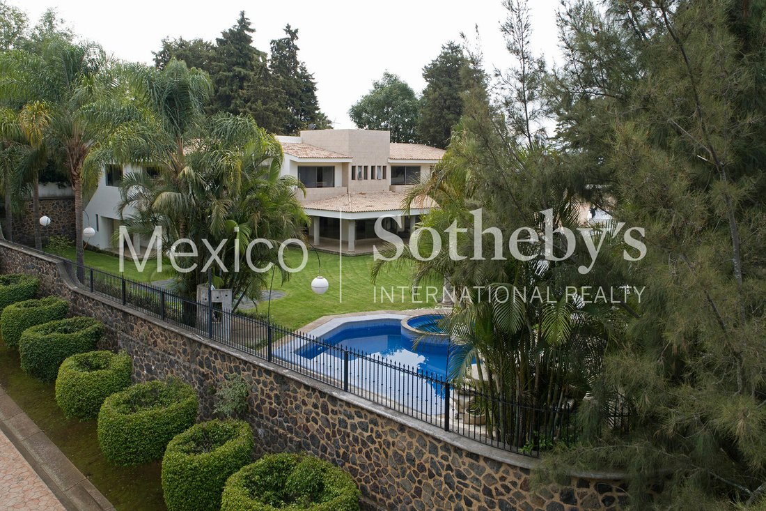 House in Cuernavaca, Morelos, Mexico 2 - 11960459