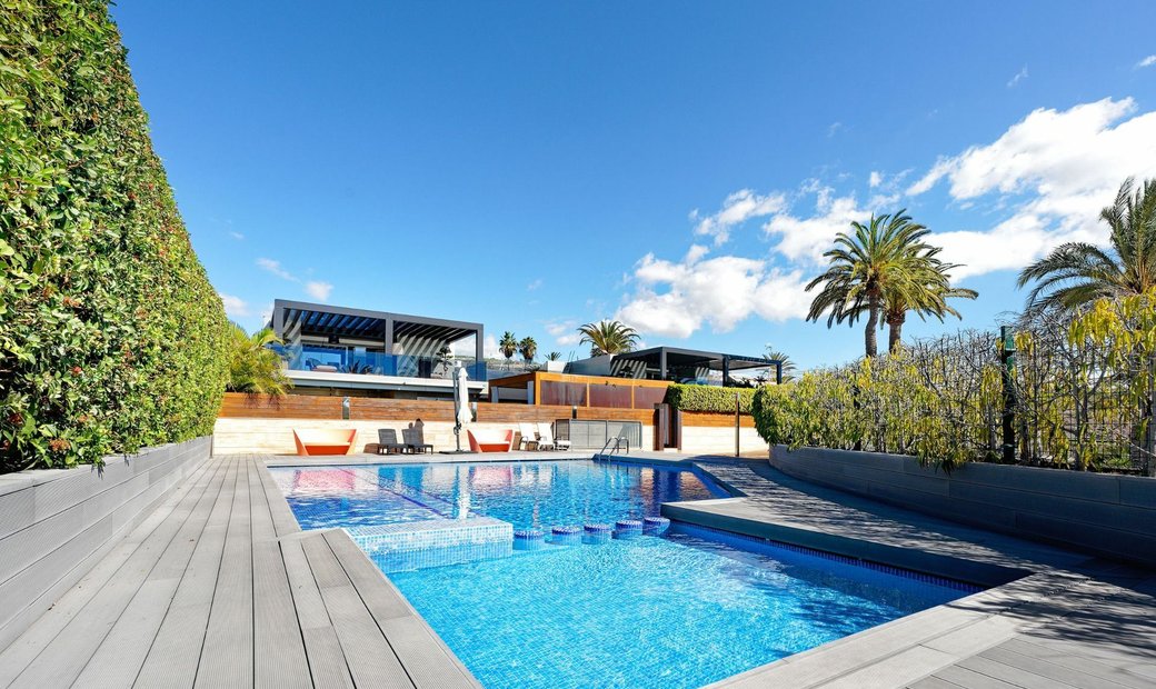 Great Luxury Villa In Exclusive Area Of In Pasito Blanco, Canary