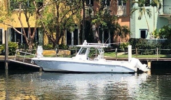 Everglades 325 (11963365)