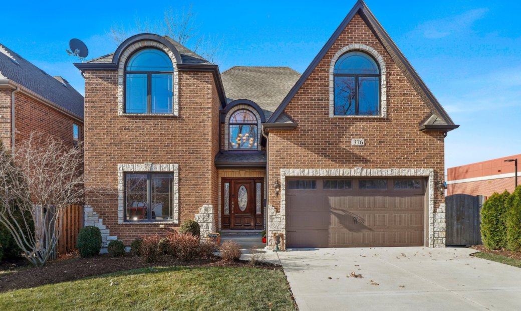 376 S West Ave En Elmhurst, Illinois, Estados Unidos En Venta (11963192)