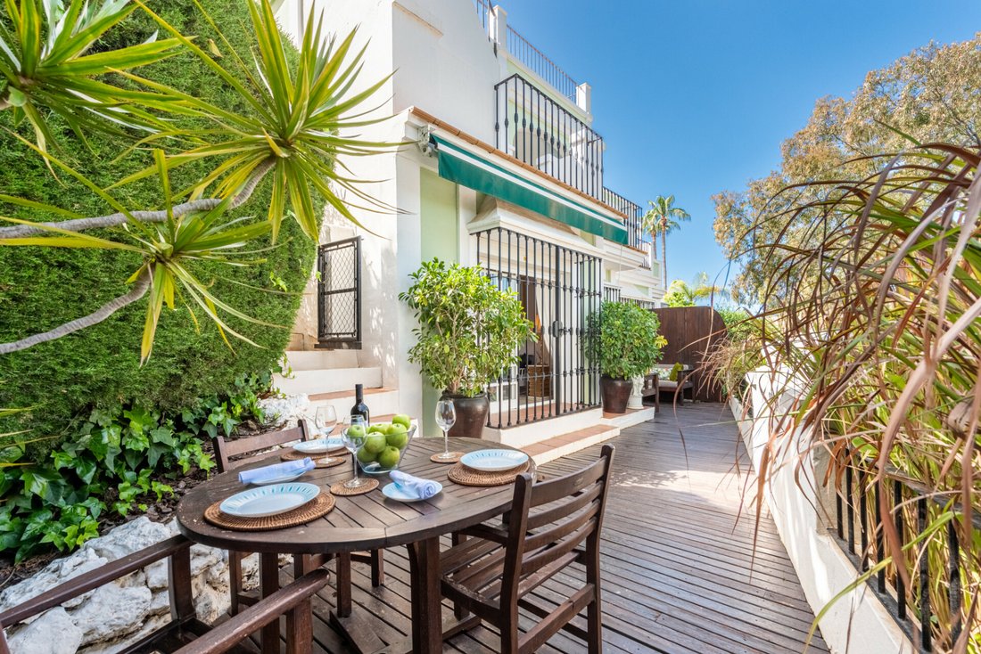 Townhouse in Nueva Andalucia, Marbella, Spain 1 - 11963322
