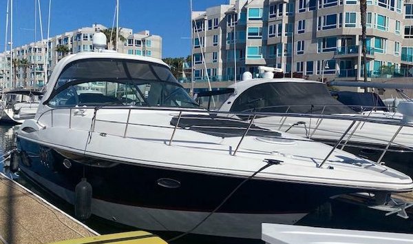 Cruisers Yachts 420 Express (11963165)