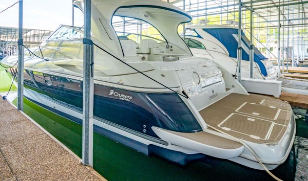 Cruisers Yachts 460 Express (11850984)