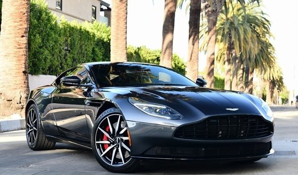 2020 Aston Martin DB11 (11960700)