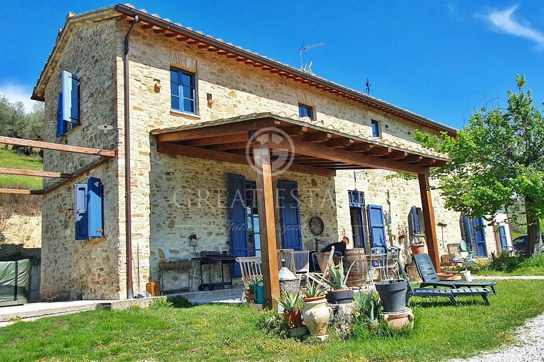 Finca en Perugia, Umbría, Italia 5 - 10673574