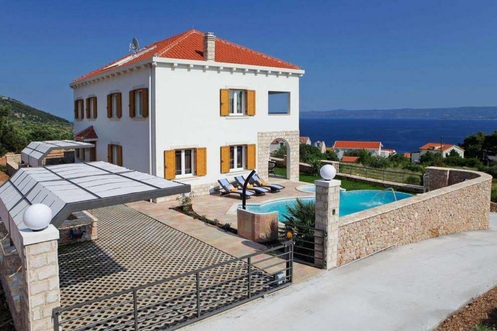 Villa in Bol, Split-Dalmatia County, Croatia 1 - 10594823
