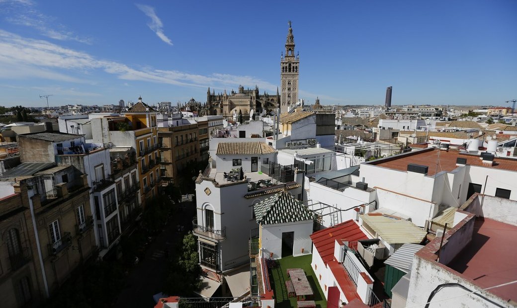 A House With Great Viewas Seville's Giralda And In Sevilla, Andalusia, Spain For Sale (11966732)