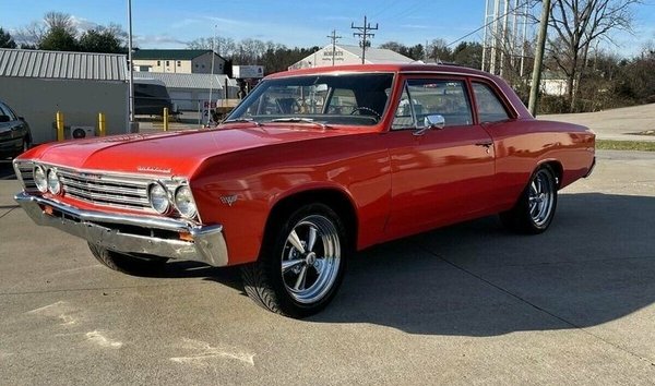 1967 Chevrolet Chevelle 300 Deluxe (11968641)