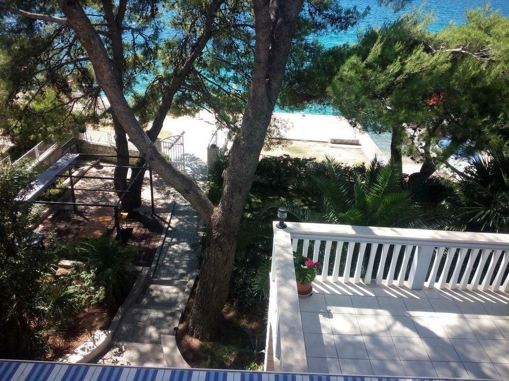 Villa in Zaboric, Sibenik-Knin County, Croatia 4 - 10842632