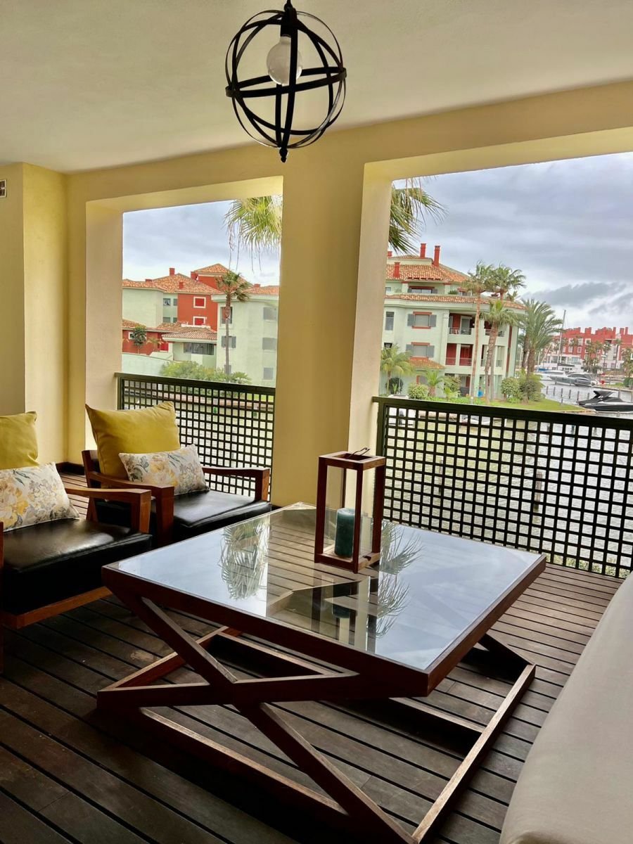 Apartment in Sotogrande, San Roque, Andalusia 1 - 11969593