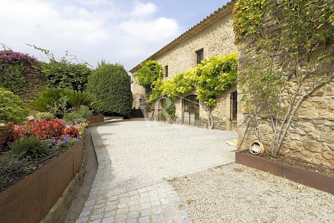 Villa a Rupià, Catalogna, Spagna 2 - 11967666