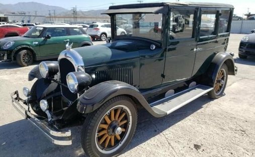 1926 Chrysler 60 Sedan in Glendale, United States 1