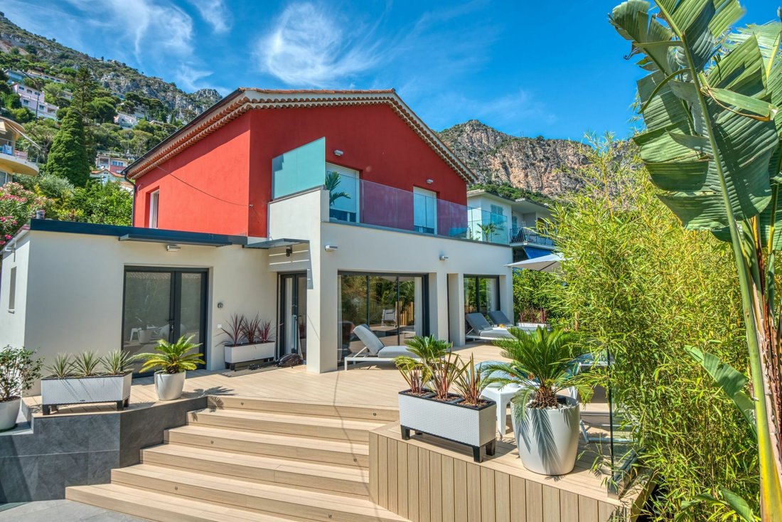 Modern Villa In Eze Walking Distance In èze, Provence Alpes Côte D'azur
