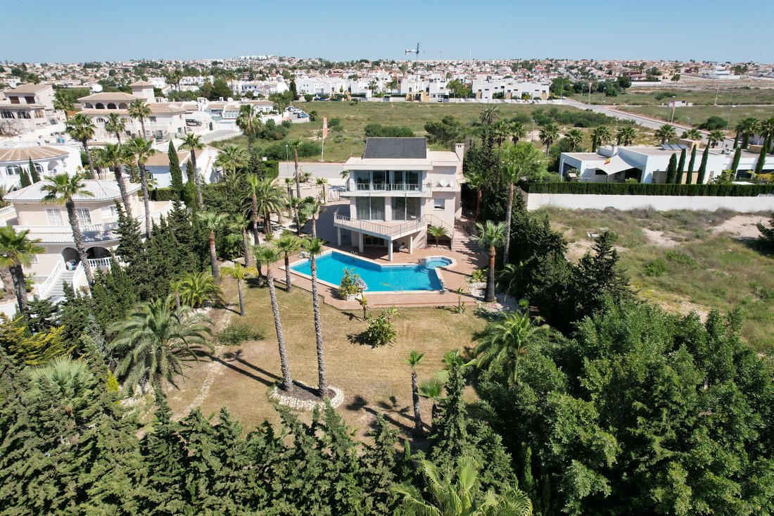 Villa in Quesada, Rojales, Land Valencia 1 - 11962876