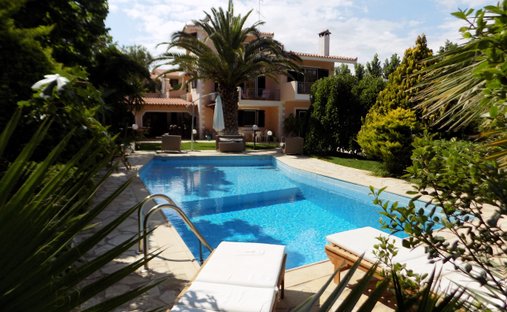 Casa a Kalyvia Thorikou, Attica, Grecia 1