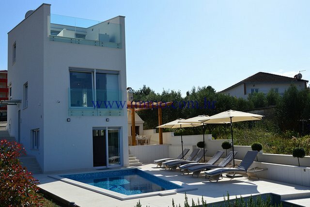 Villa in Trogir, Split-Dalmatia County, Croatia 2 - 11977445