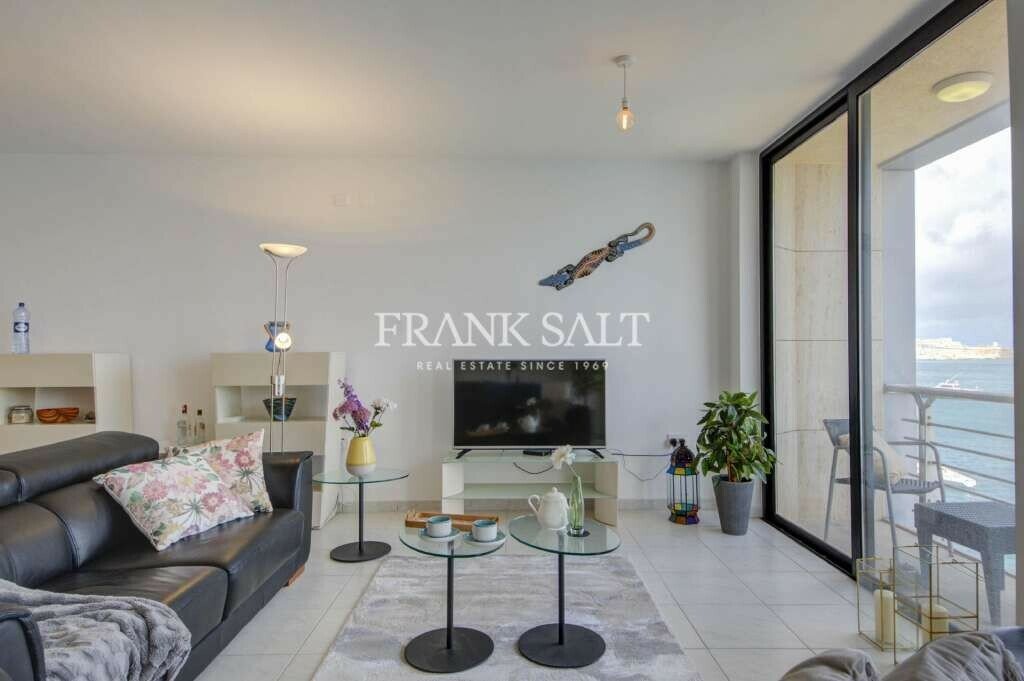 St. Angelo Mansions, Furnished Apartment In Birgu, Malta For Sale