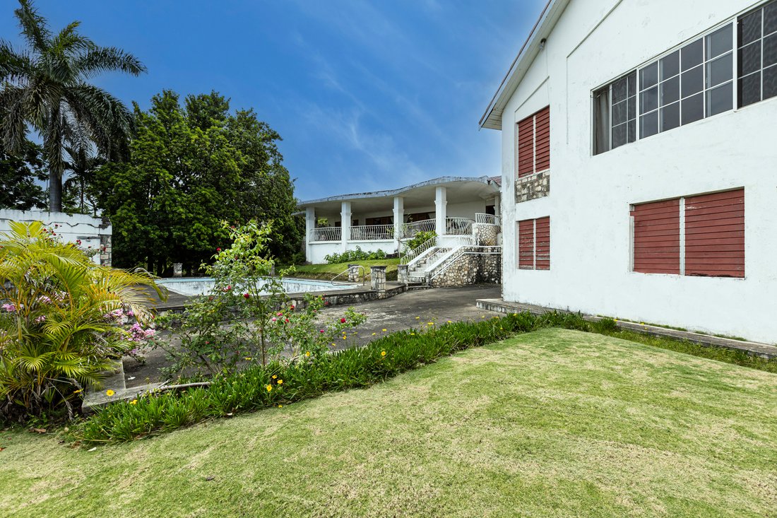 Mammee Bay In Steer Town, St. Ann Parish, Jamaica For Sale (11977950)