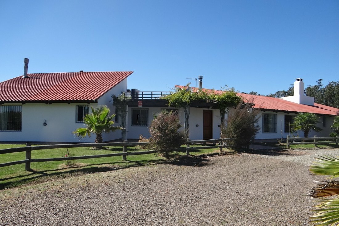 Farm Ranch in San Carlos, Maldonado Department, Uruguay 2 - 11978472