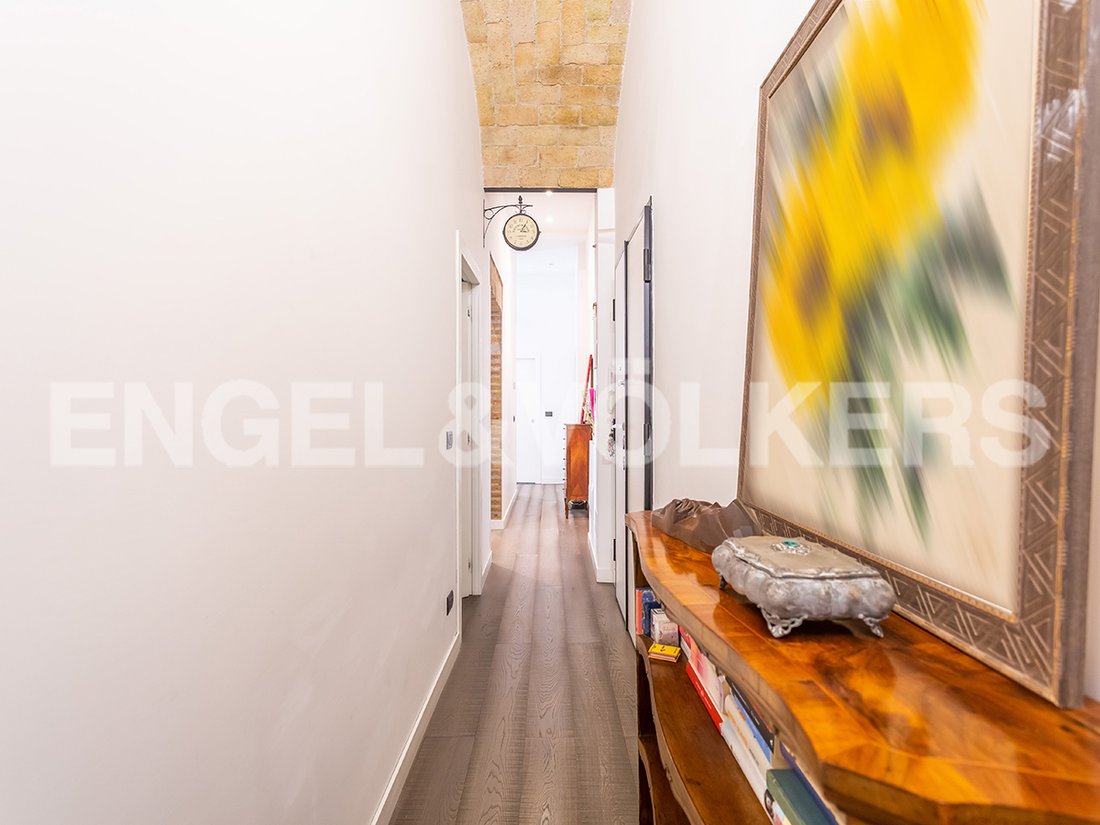 Refined Apartment In Testaccio In Rome, Lazio, Italy For Sale (11978879)