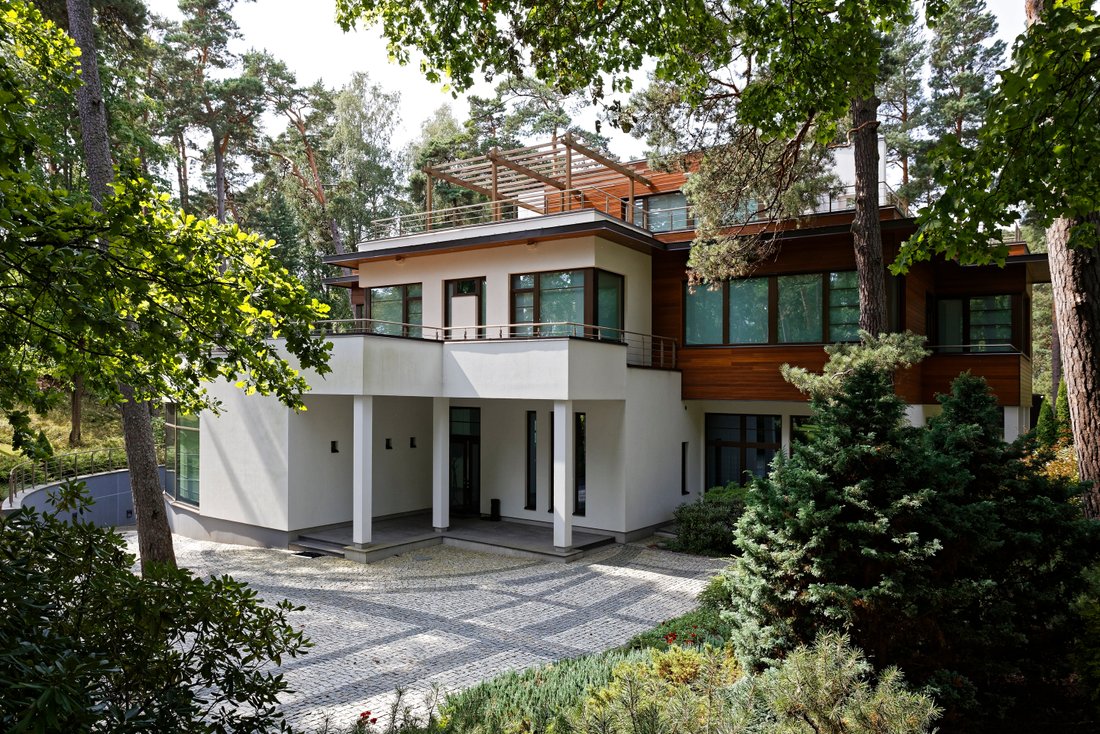 Spacious Detached House In Jurmala In Jūrmala, Latvia For Sale (11981727)