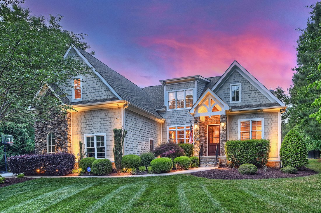 Las Granjas En Mooresville, Carolina Del Norte, Estados Unidos En Venta