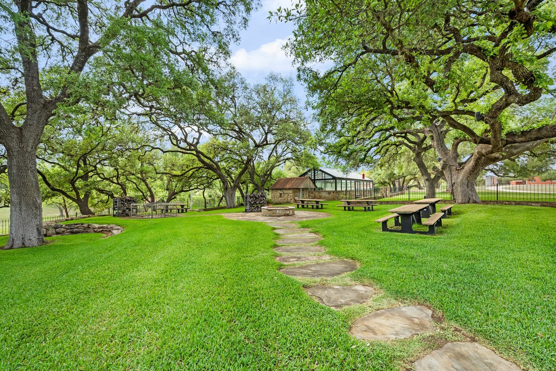 138+/ Acres, Kendall County , Boerne, Tx 78006 In Boerne, Texas, United