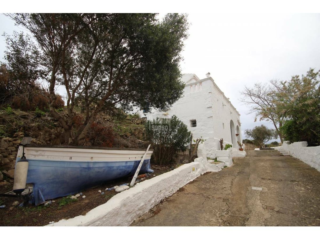 Villa in es Castell, Balearic Islands, Spain 2 - 11983873