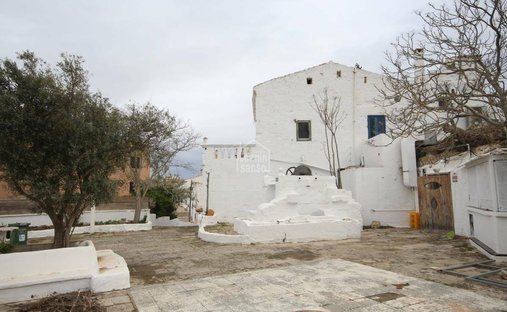 Villa in es Castell, Balearic Islands, Spain 1