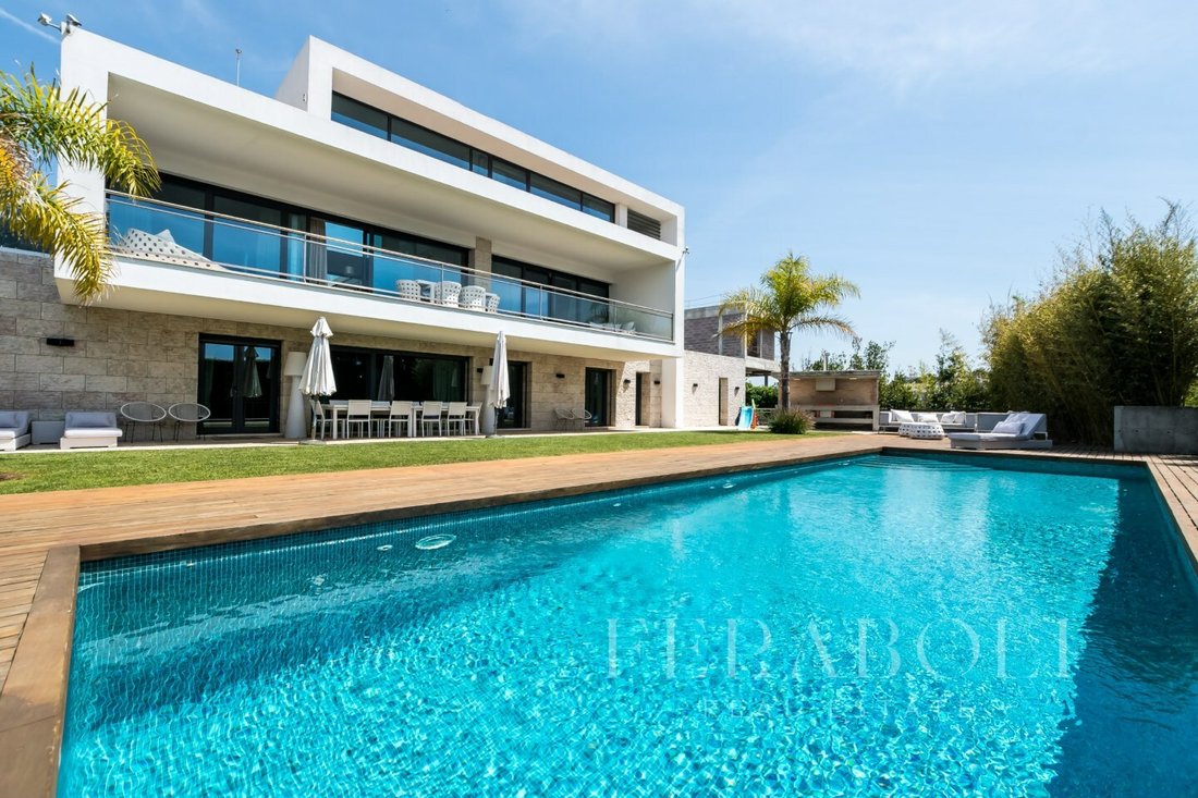 Apartment in Carnaxide e Queijas, Lisbon, Portugal 2 - 11985962