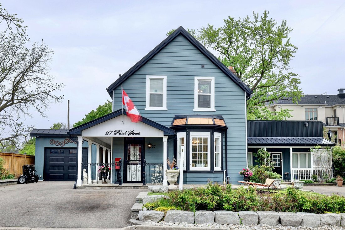 Historic Streetsville In Mississauga, Ontario, Canada For Sale (11985760)