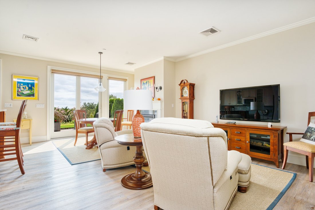 9 Compass Wy, Unit102 In Westerly, Rhode Island, United States For