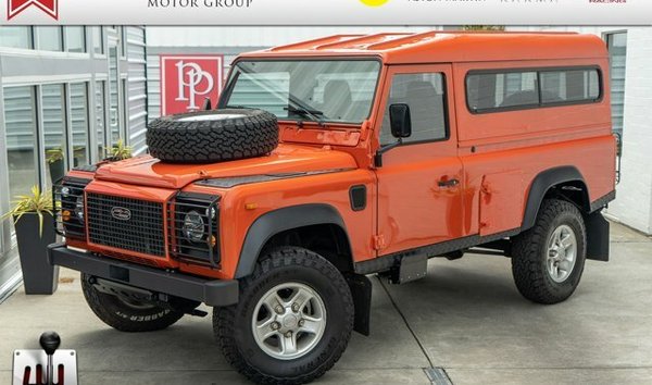 Land Rover Defender 110 (11965235)