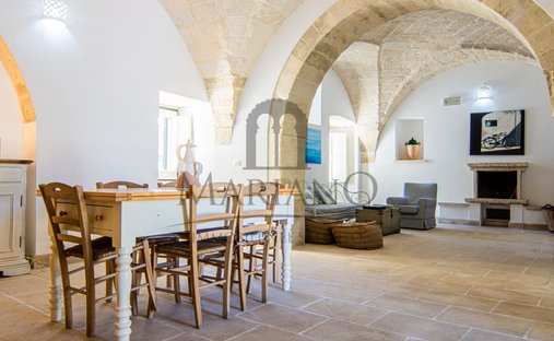Castle for Sale in Poggiardo, Apulia, Italy
