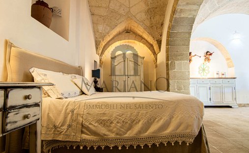 Castle for Sale in Poggiardo, Apulia, Italy