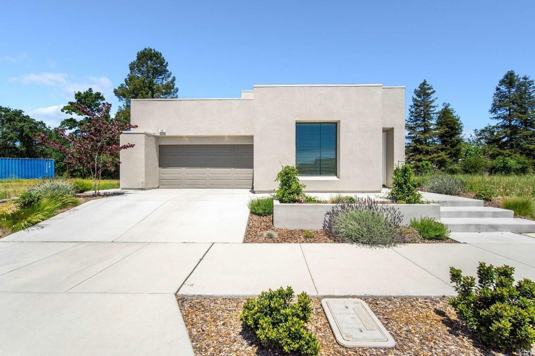 House in Windsor, California, United States 1 - 11989080