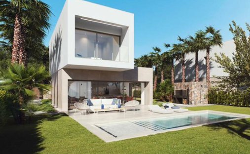 Villa in Orihuela, Valencian Community, Spain 1