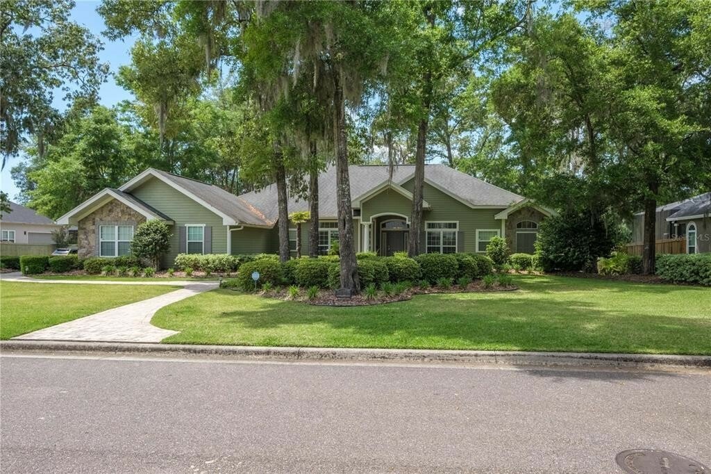 3 Bedrooms Single Family Detached In Gainesville Florida United   1100xxs 