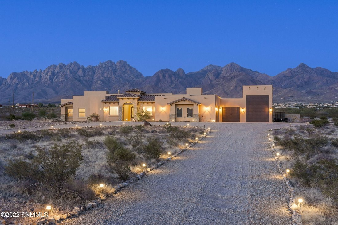5 Bedrooms Single Family Detached In Las Cruces, New Mexico, United