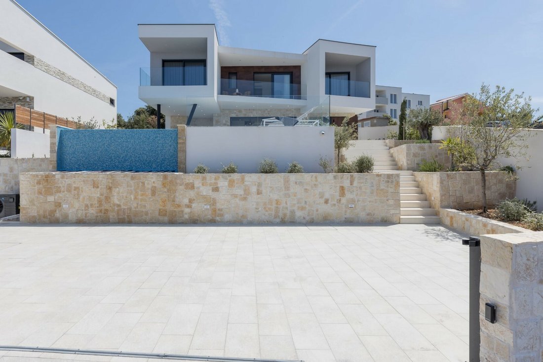 House in Rogoznica, Sibenik-Knin County, Croatia 2 - 11993294