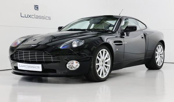 2007 Aston Martin Vanquish rwd (11995603)