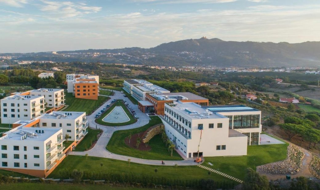 Luxury Apartment In Sintra, Lisbon, Portugal For Sale (11995692)