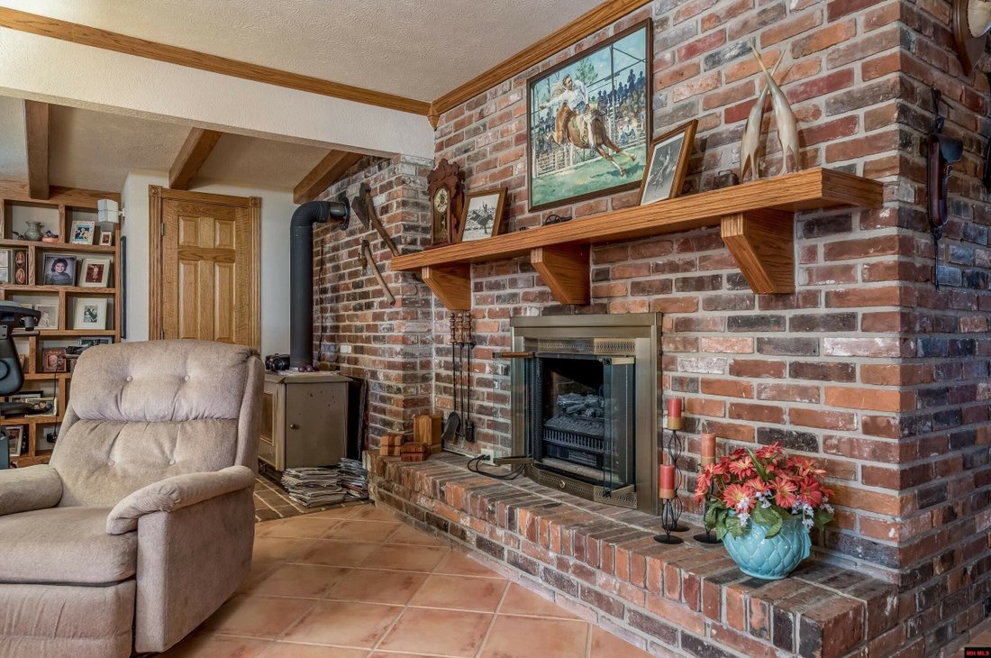 6 Bedrooms Single Family Detached In Midway, Arkansas, United States For Sale (11995576)